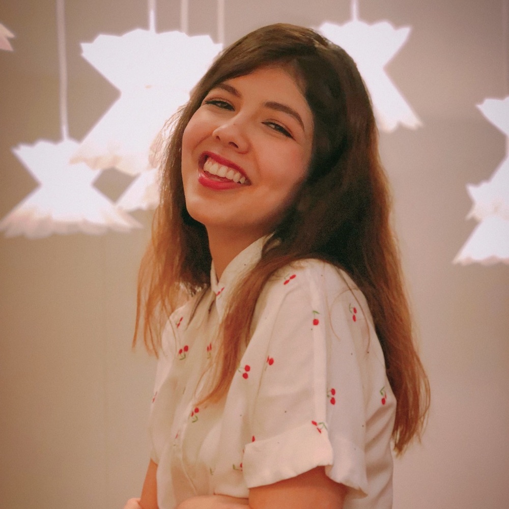 Meet your Posher, Janella